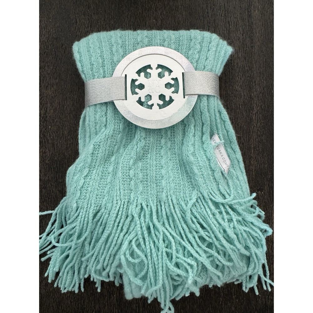 New York & Company Blue Scarf NWT‎ MSRP $22.95 Nice Gift! NO GLOVES